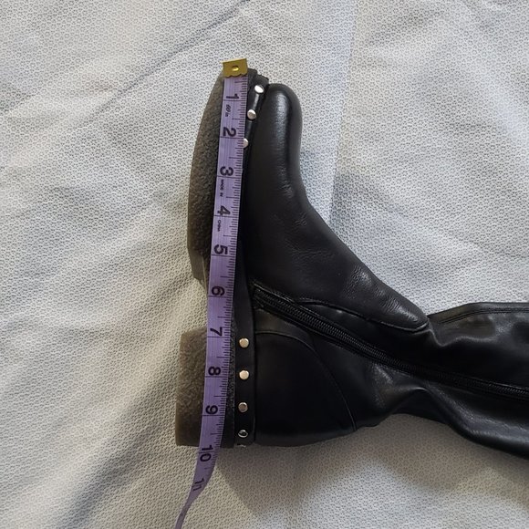 Over-The-Knee Leather Boots - Picture 7 of 16